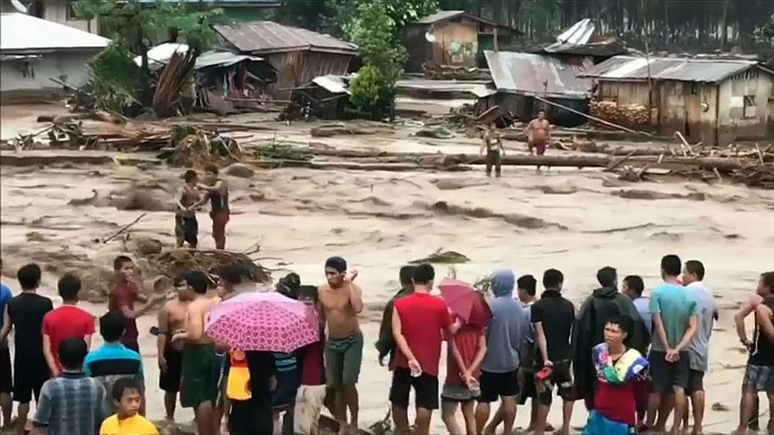 Filipinler'de altın madeninde heyelan: 30 ölü