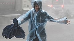Wirbelsturm Mangkhut wütet in Asien