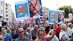 Milhares de húngaros manifestaram-se em Budapeste contra o governo