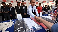 France : les goodies de l'Elysée font recette