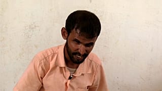 شاهد: قرية يمنية معظم سكانها من فاقدي البصر