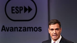 Sánchez anuncia el fin de algunos aforamientos