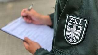Statt Mindestlohn so um die 5 Euro - erschreckende Ergebnisse der Zoll-Kontrollen
