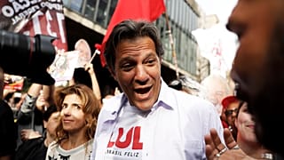 Haddad destaca-se em segundo lugar nas sondagens