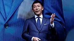 Кто такой Юсаку Маэдзава - первый турист SpaceX? 