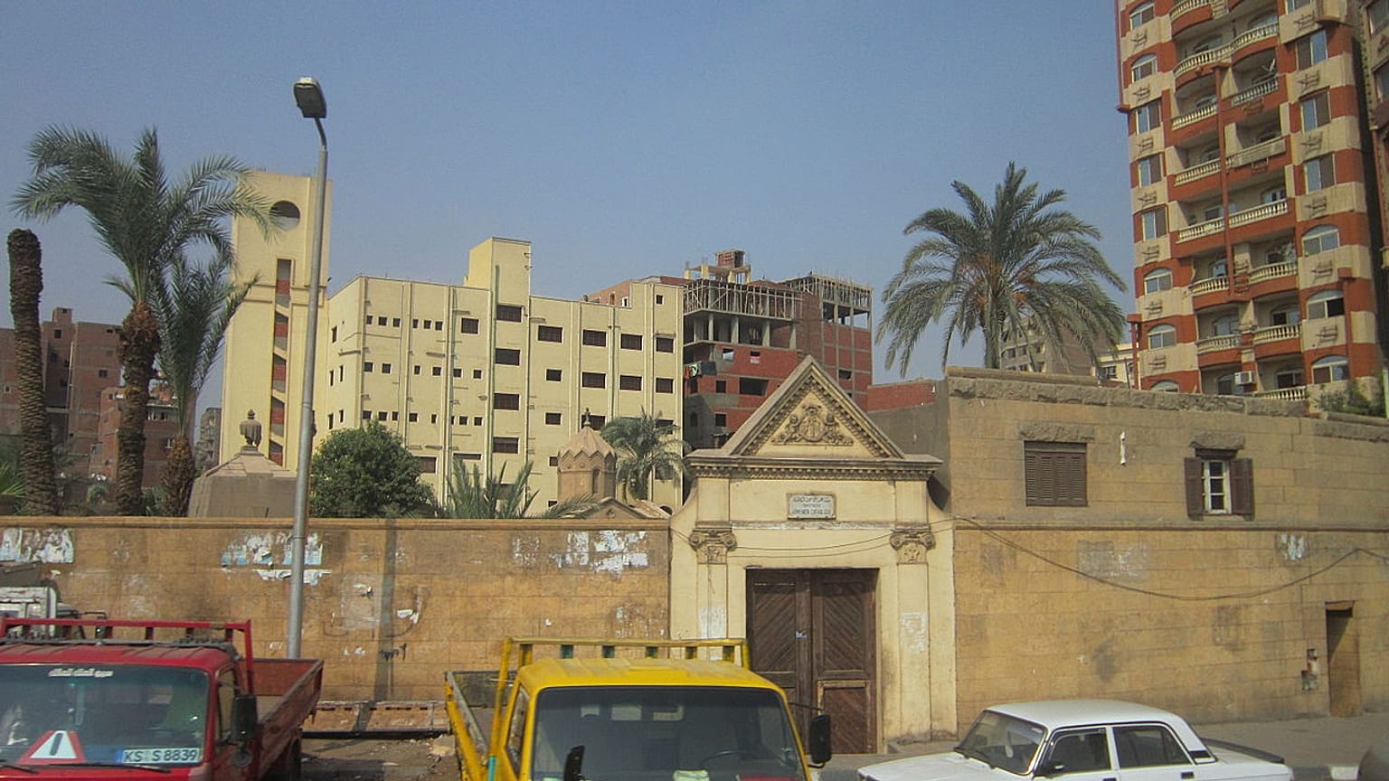 مقبرة تؤرخ لمئة عام من الوجود الأرمني في القاهرة