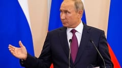 Vladimir Putin yesterday discussed the war in Syria with Turkey's president
