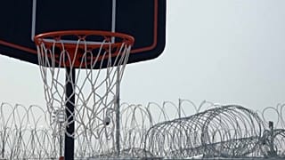 Strasbourgi jelentés a magyar tranzitzónákról