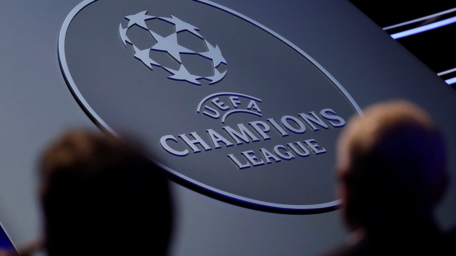 Champions League: Αρχίζει το ματς! 