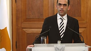 Στις αγορές ξανά η Κύπρος