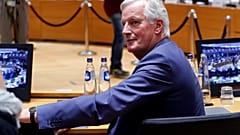 Brexit: «Παράθυρο» Μπαρνιέ για συμφωνία