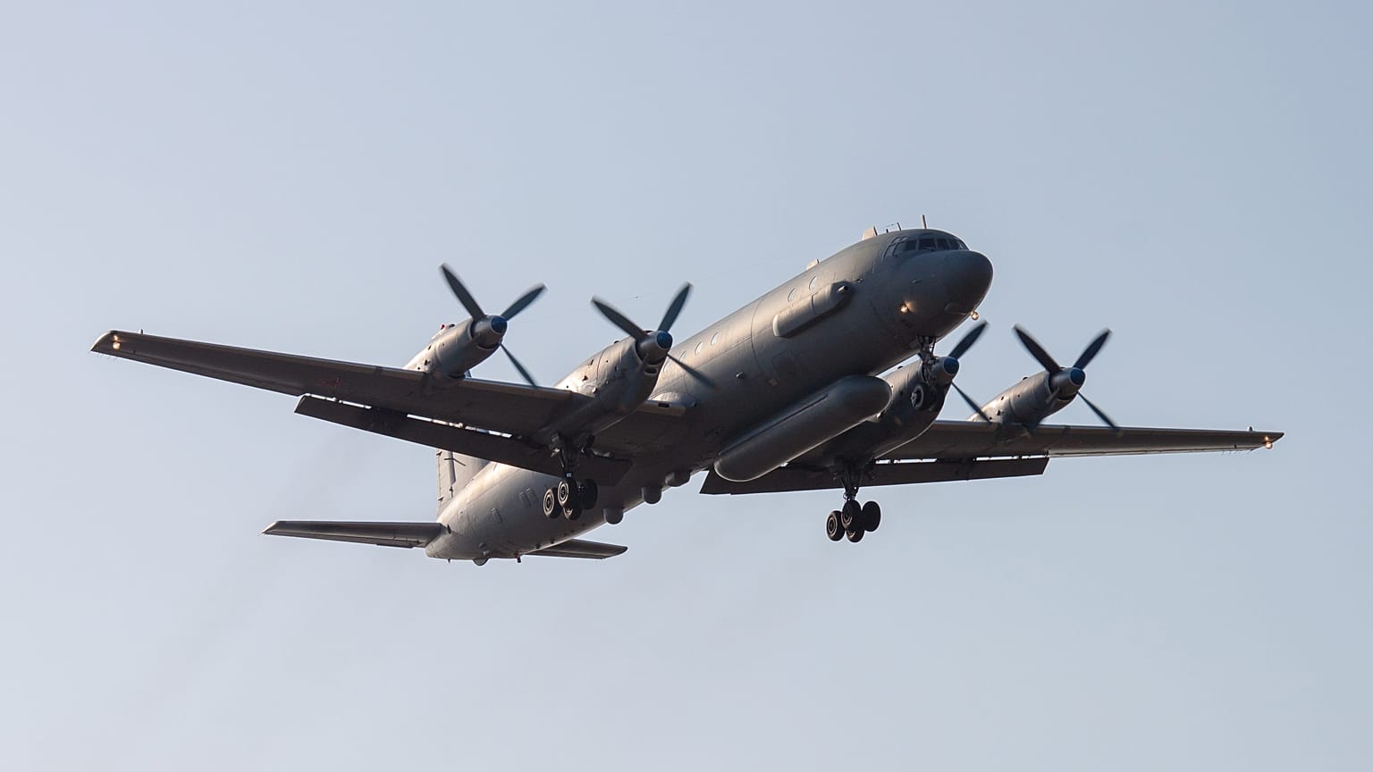 Leaders of Russia and Israel try to defuse tension after the downing of Russian military plane