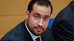 "الفضائح" تلاحق كبير حراس ماكرون السابق ألكساندر بينالا