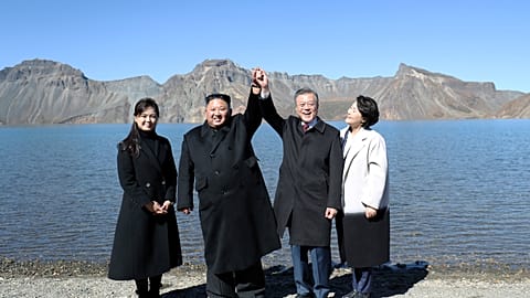 Leaders Kim and Moon visiting sacred volcano Mount Paektu