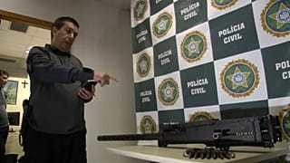 Légelhárító nehézgépfegyverrel kereskedtek egy riói favelában