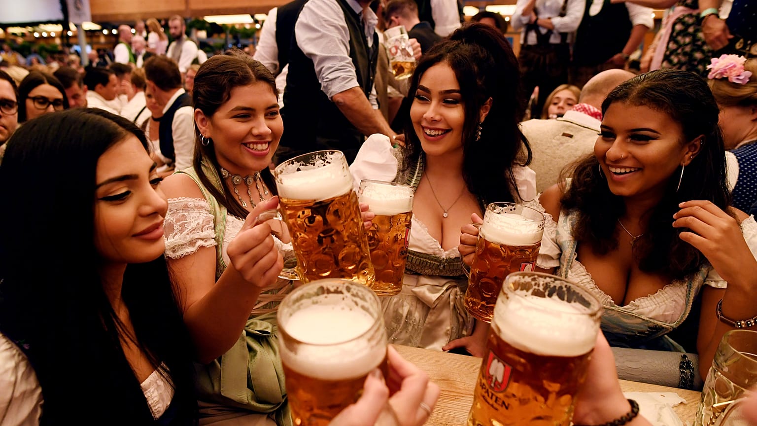 Monaco, al via l'Oktoberfest 