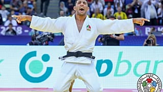 Saeid Mollaei kniet und schreit vor Freude