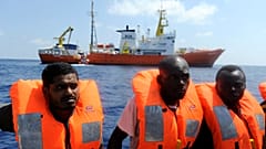 Από τη Μάλτα σε τέσσερις χώρες της Ε.Ε οι μετανάστες του Aquarius