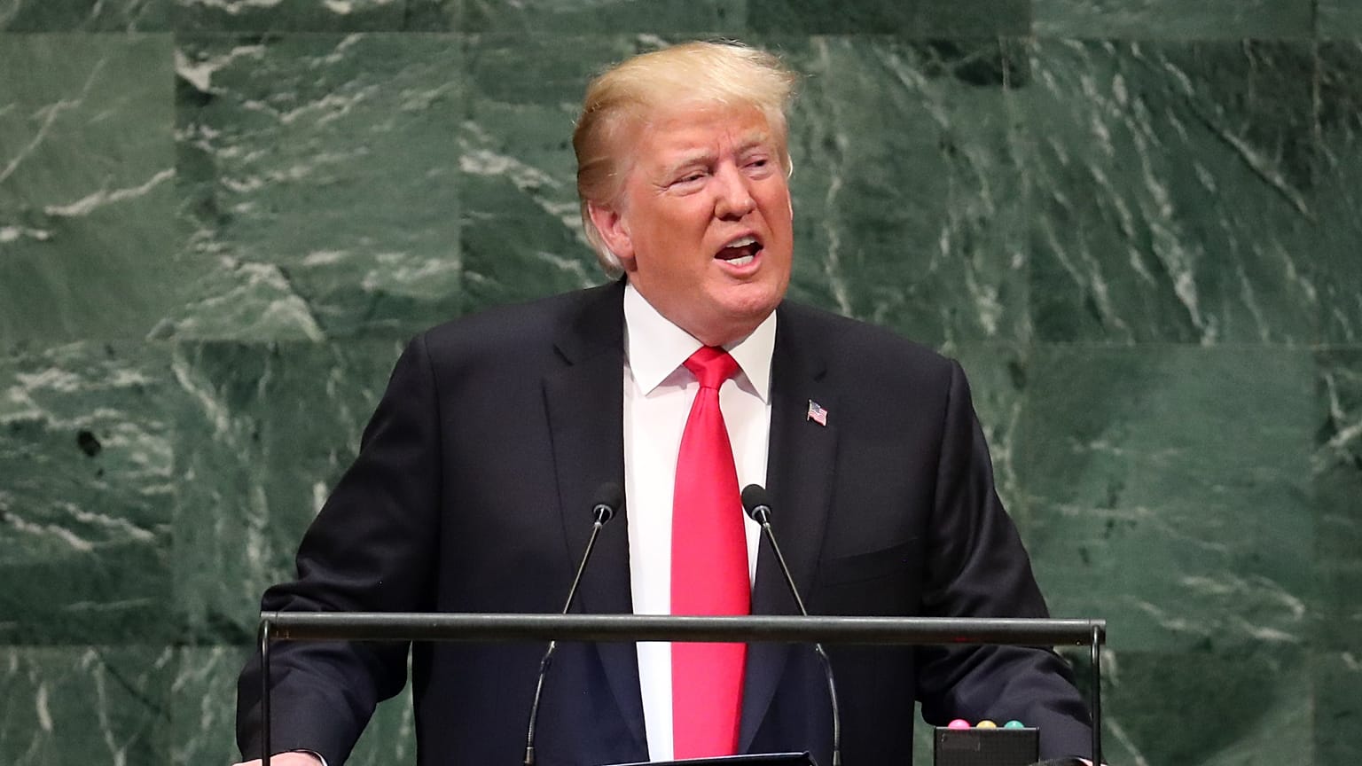 Donald Trump s'en prend à l'Iran