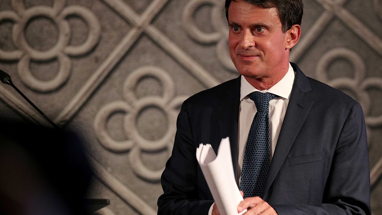 Μανουέλ Βαλς: Ένας «Γάλλος» για δήμαρχος Βαρκελώνης 