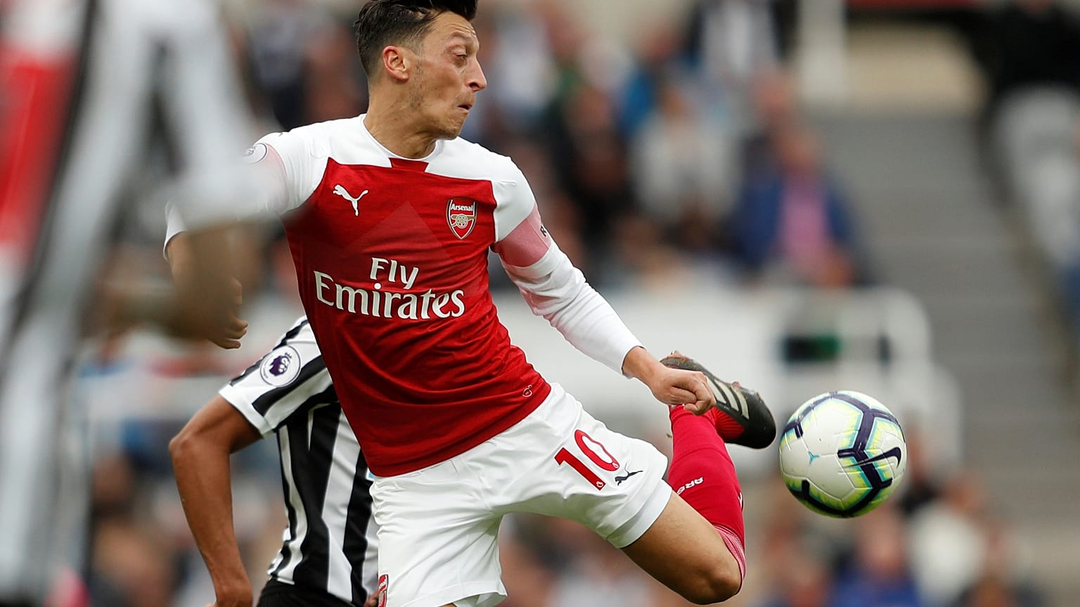 Löw reist zu Arsenal - und darf Özil nicht sehen