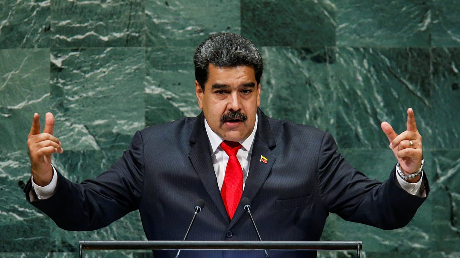 Trump: Maduro askeri darbeyle kolayca devrilir