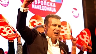 Ζάεφ: Το «ναι» μας συμφιλιώνει με την Ελλάδα