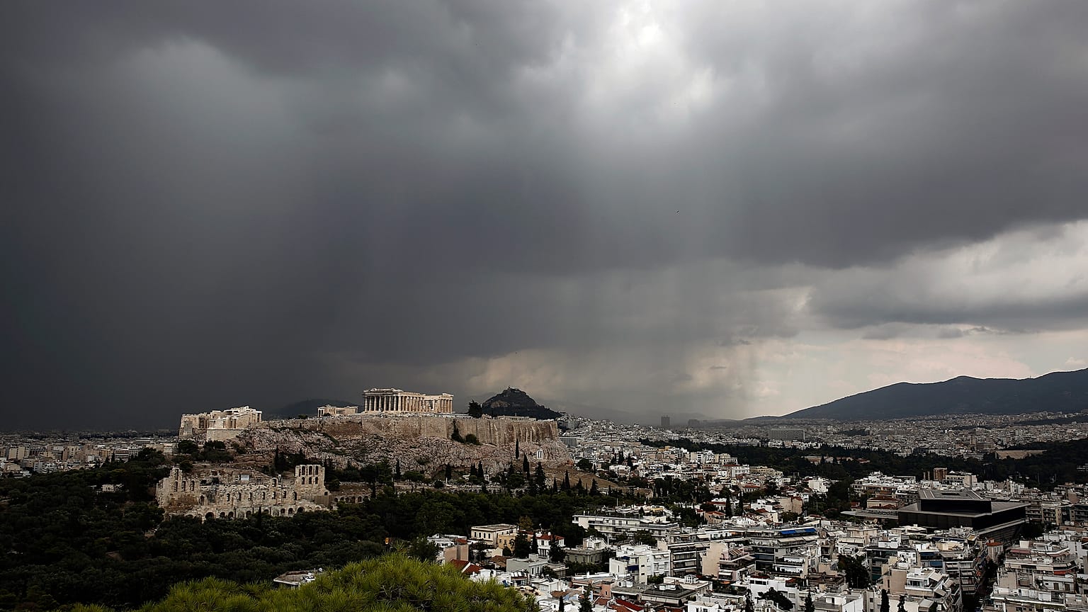 Αναστέλλεται κάθε οικοδομική δραστηριότητα με ύψος άνω των 17,5 μέτρων νοτίως της Ακρόπολης