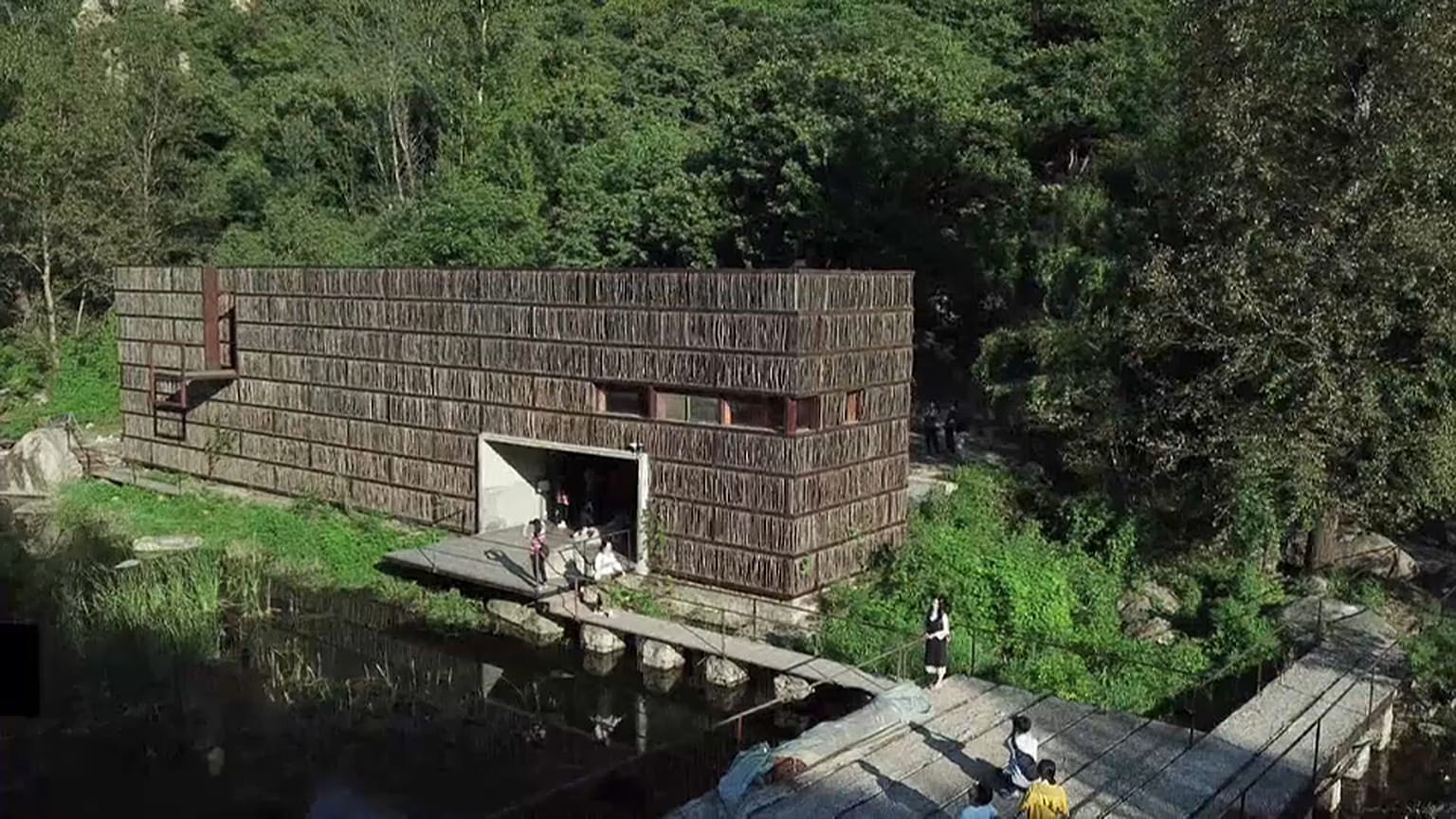 Cina: Liyuan Library, la biblioteca nel bosco