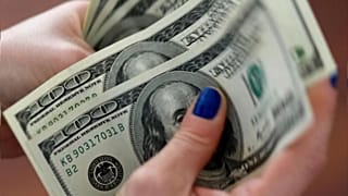 Dolar Türk Lirası karşısında 6'nın altına indi
