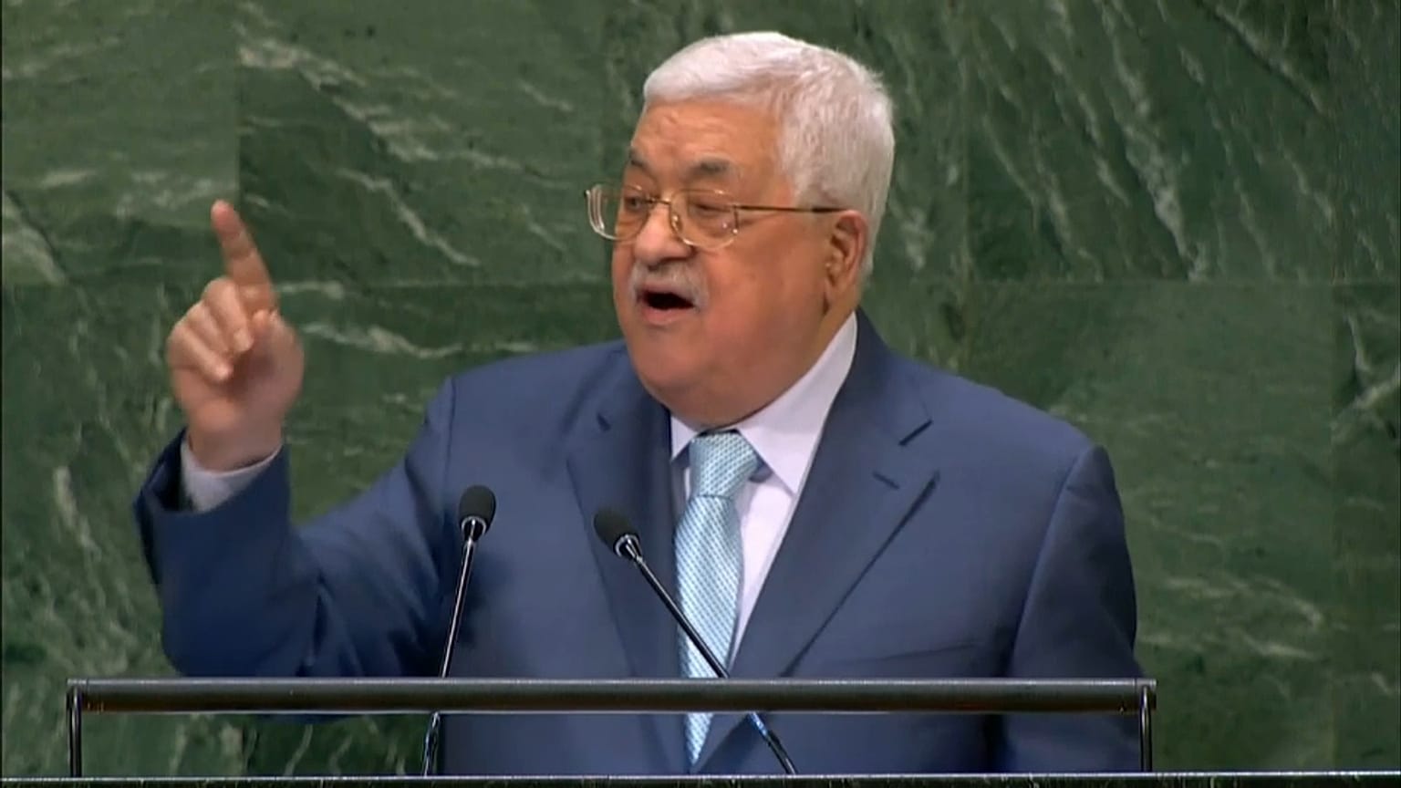 شعب فلسطين بين شرعية المؤسسات الرسمية والإنقسام السياسي.. كيف وإلى متى ؟ 