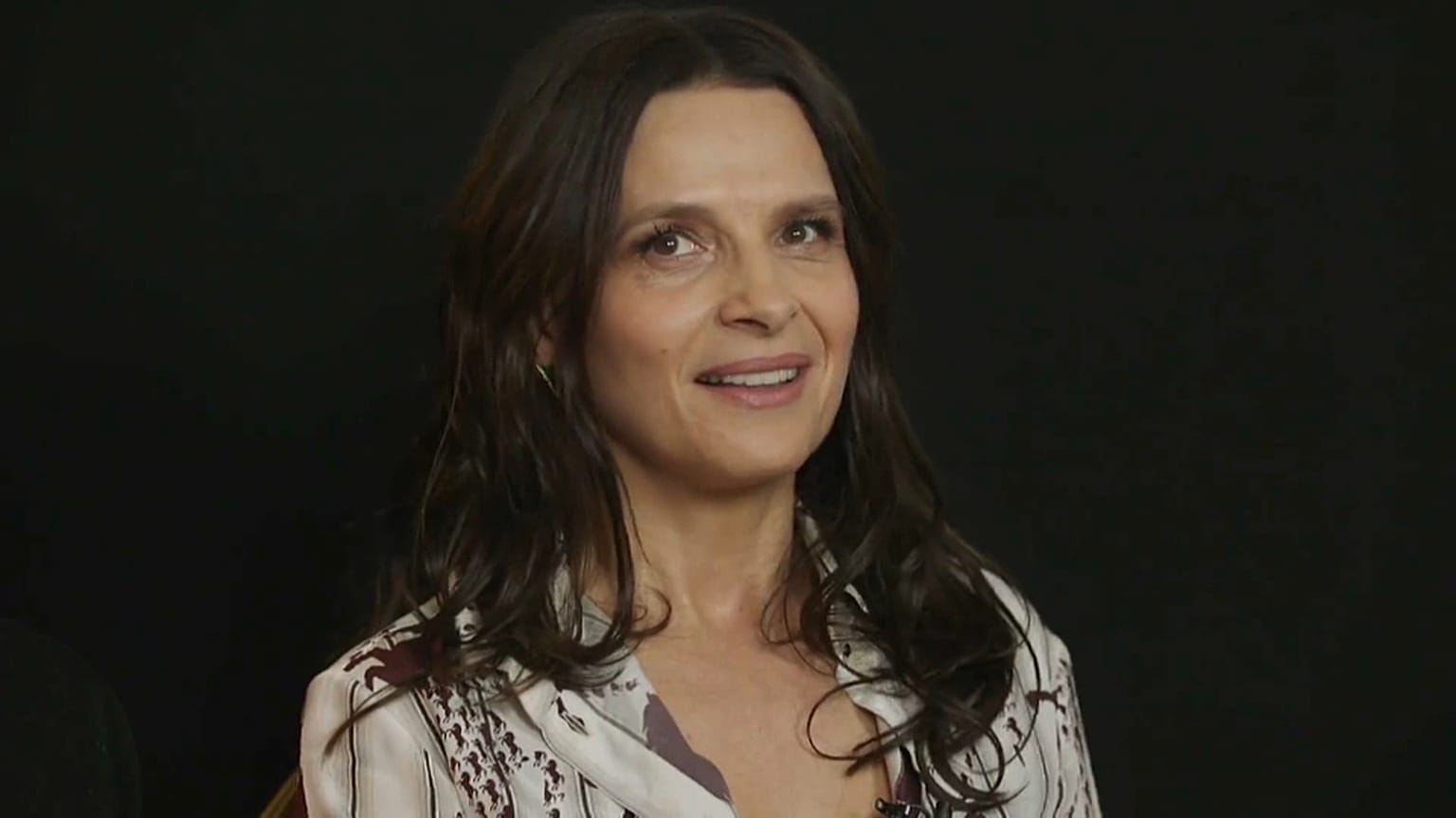 La actriz francesa Juliette Binoche en una entrevista con Euronews.