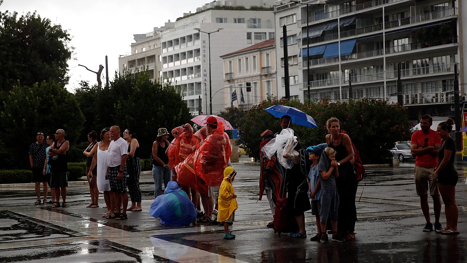 Στη δίνη της κακοκαιρίας η Ελλάδα- Έκτακτο δελτίο επικίνδυνων καιρικών φαινομένων