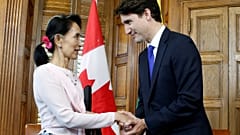 Le Canada retire sa citoyenneté d'honneur à  Aung San Suu Kyi