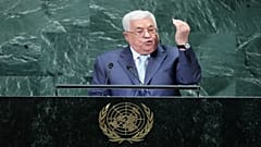 عباس يدعو ترامب لإلغاء قراراته المتعلقة بالقدس واللاجئين والاستيطان