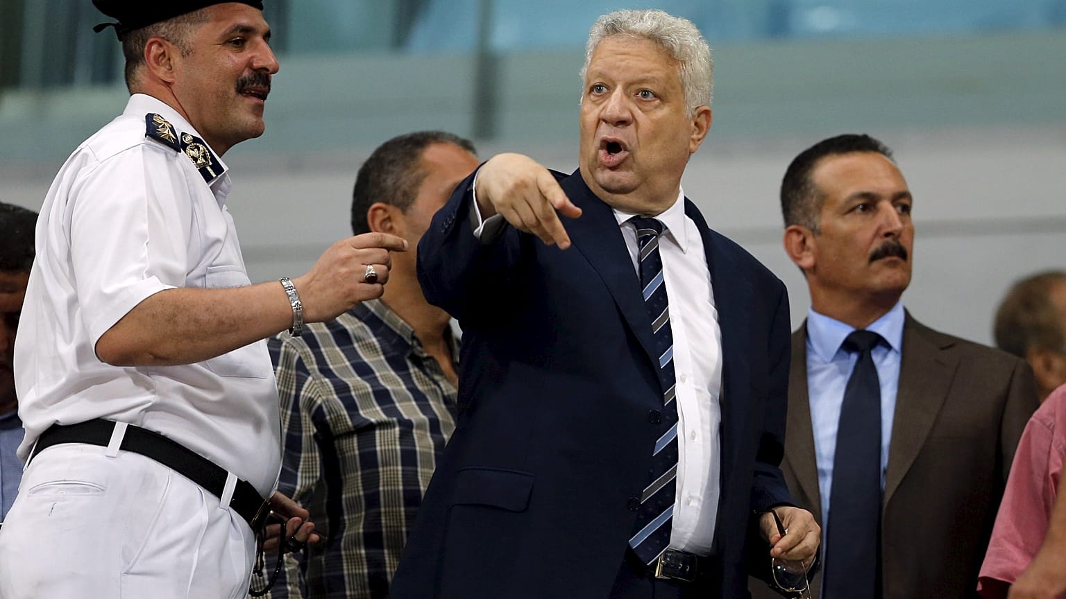 الاتحاد الأفريقي لكرة القدم يوقف مرتضى منصور ويغرمه 40 ألف دولار 