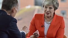 İngiltere Başbakanı May'den eleştirilere yanıt: Brexit'e inanıyorum