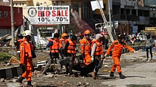 Ινδονησία: Μάχη με τον χρόνο - Φόβοι για χιλιάδες νεκρούς
