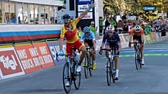 Valverde, campeón del mundo de ciclismo de fondo en carretera