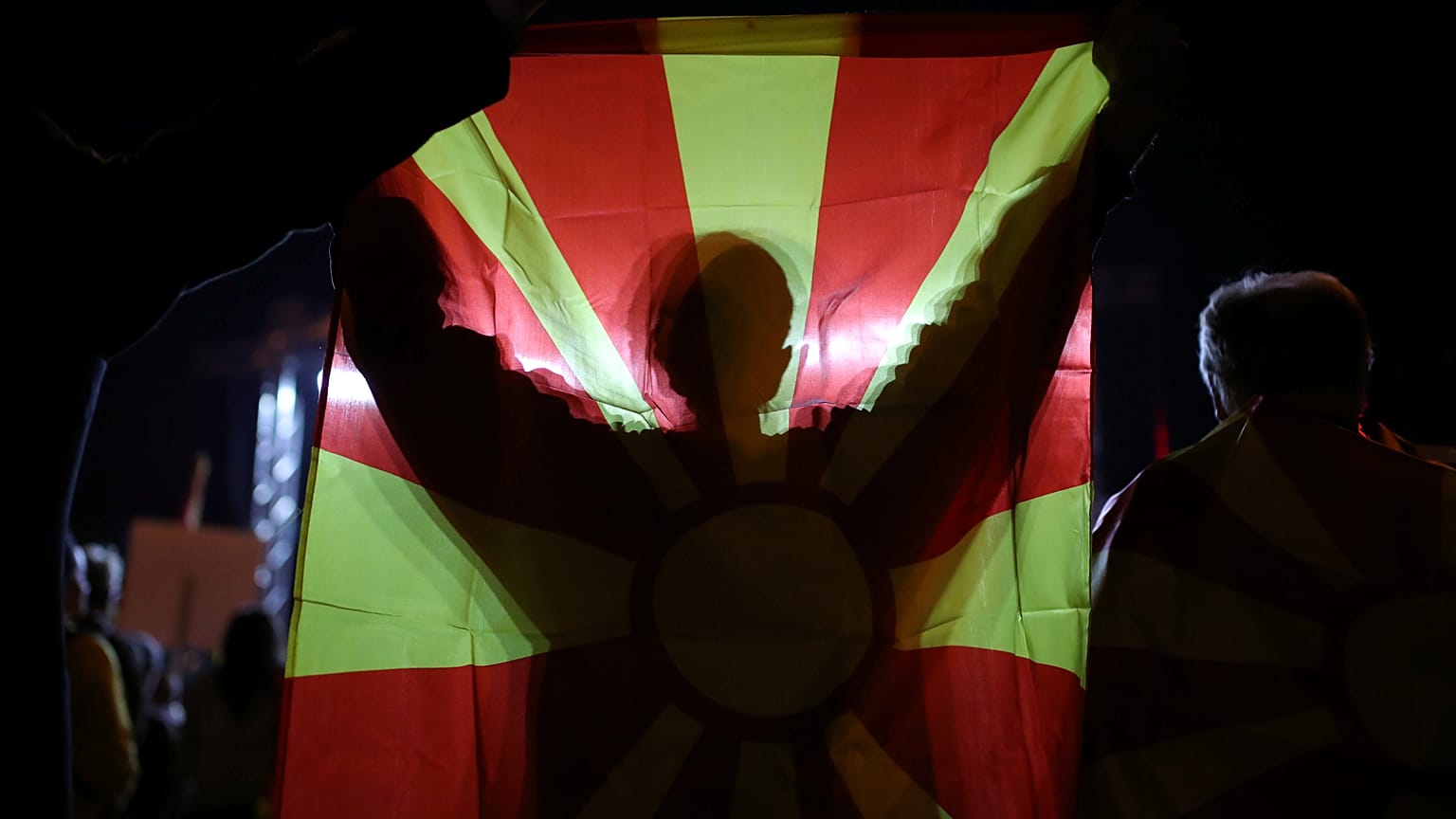 Low voter turnout clouds overwhelming 'Yes' vote in Macedonian referendum