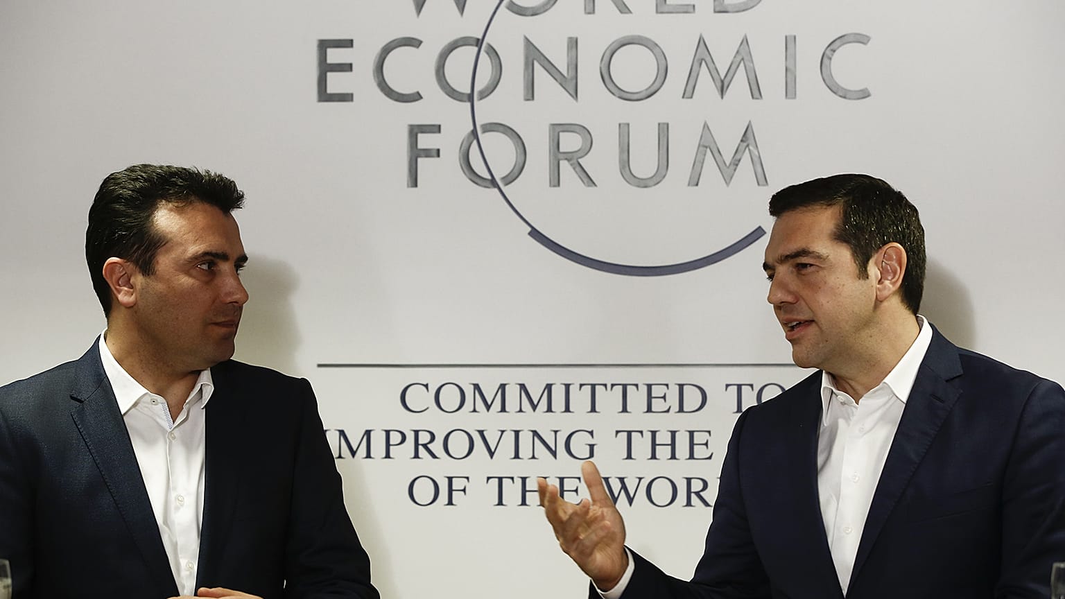 Επικοινωνία Τσίπρα-Ζάεφ μετά το δημοψήφισμα