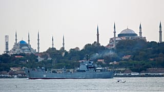 Εντάλματα σύλληψης για 417 Τούρκους που «έβγαλαν» χρήματα στις ΗΠΑ