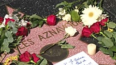 O mundo chora por Charles Aznavour