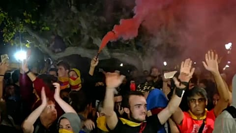 Police, protesters clash for Catalan referendum anniversary