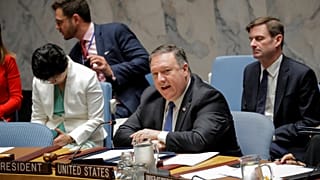 Pompeo pazar günü Kuzey Kore lideriyle görüşecek