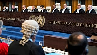 A Nemzetközi Bíróság elrendelte az Iránt sújtó amerikai szankciók egy részének feloldását