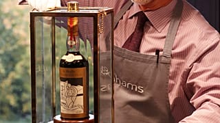 310 millióért kelt el egy üveg whiskey