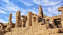 المصريون غاضبون بسبب "حفل زفاف" في معبد الكرنك