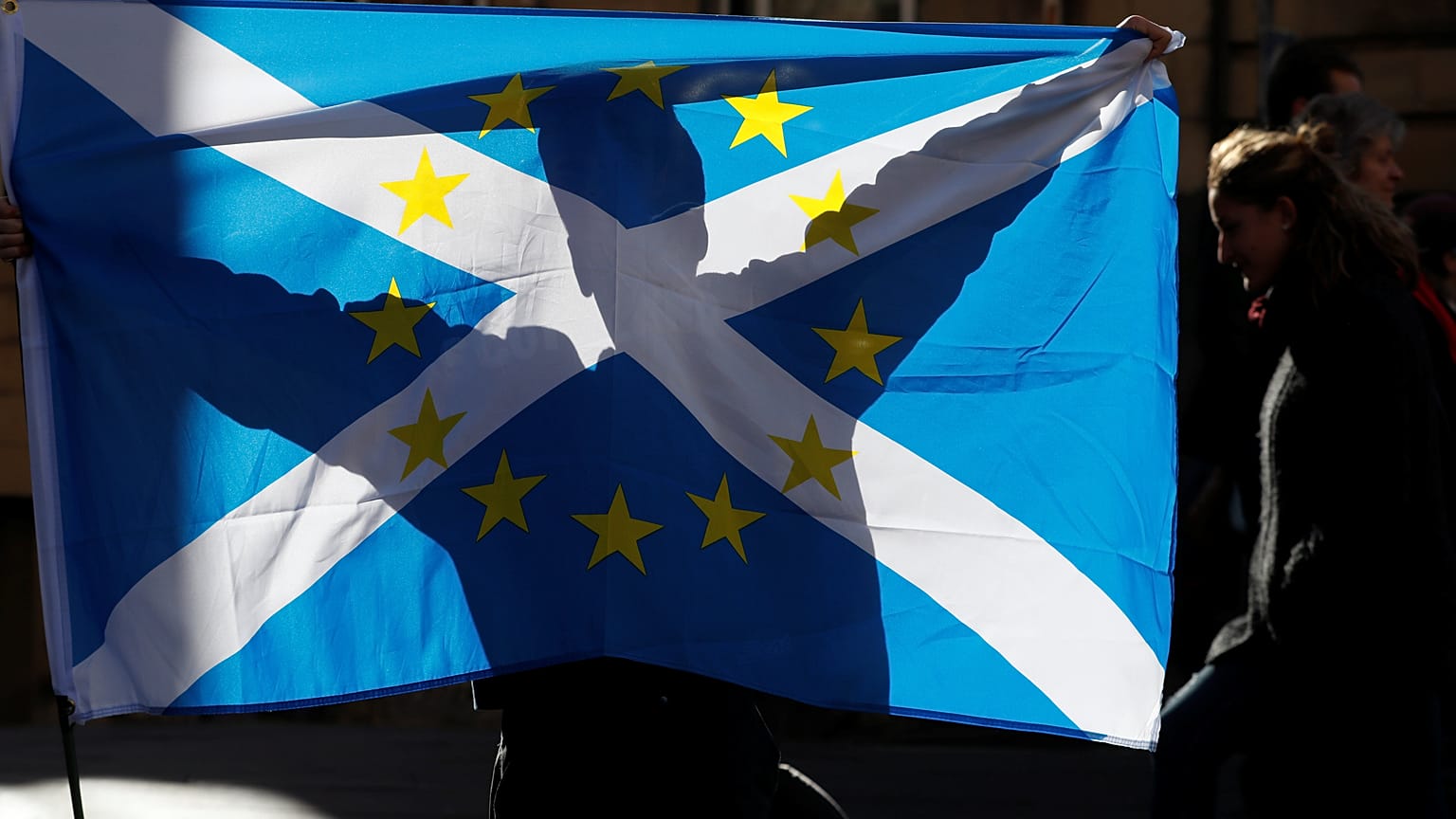İskoçya Parlamentosu kendi içerisinde Brexit referandumu yapacak