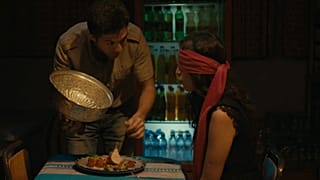 "Tazzeka", la vie d'un cuisinier clandestin à Paris